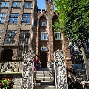 Gotyk House Lejlighedshotel